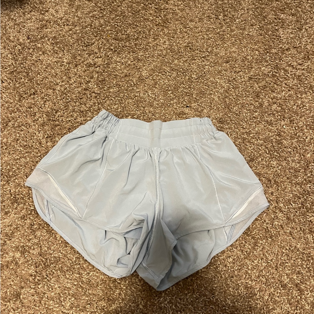 Lululemon 2.5 Hotty shot shorts Blue Linen